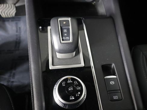 Used 2024 Mitsubishi Outlander SE Black Edition image 48