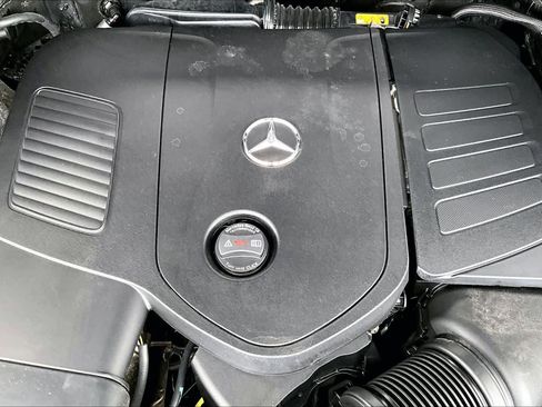 Certified 2025 Mercedes-Benz GLE 350 4MATIC image 33