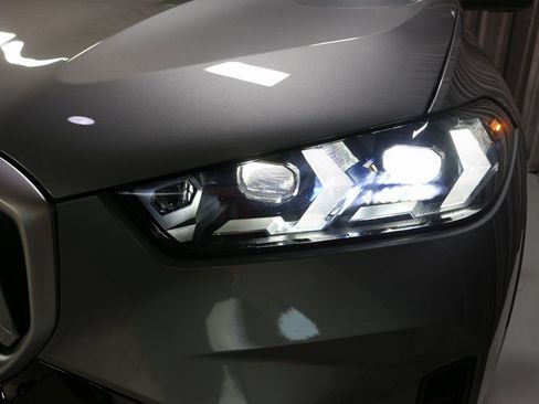 Certified 2024 BMW X5 xDrive40i w/ M Sport Package image 7