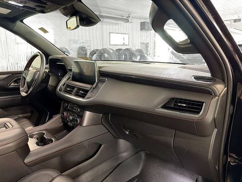 Used 2024 Chevrolet Tahoe RST w/ Luxury Package AWD/4WD image 12