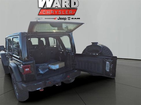 New 2025 Jeep Wrangler Rubicon w/ Technology Group image 20