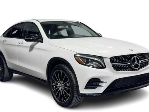 Used 2017 Mercedes-Benz GLC 300 4MATIC Coupe image 7