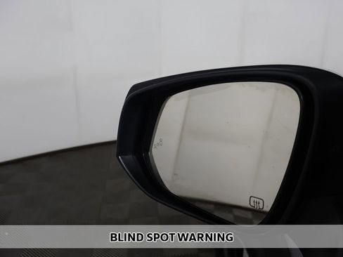 Used 2025 Toyota Corolla Cross AWD Hybrid w/ Convenience Package image 4
