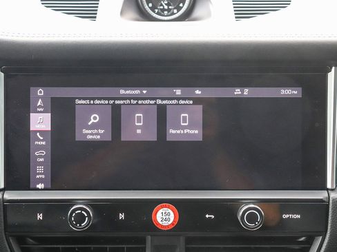 Used 2022 Porsche Macan image 18