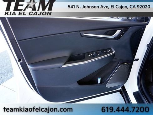 Certified 2024 Kia EV6 Wind RWD image 22