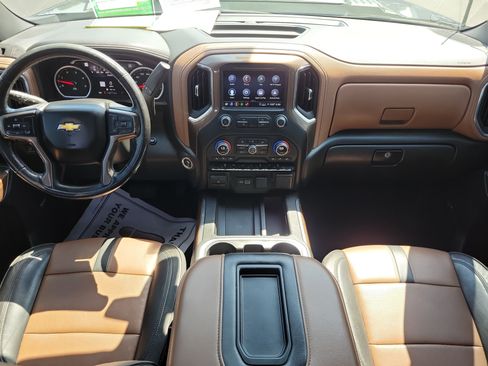 Used 2021 Chevrolet Silverado 3500 High Country AWD/4WD image 9