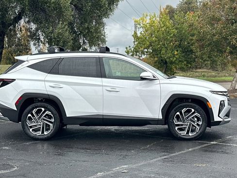 New 2026 Hyundai Tucson Limited image 3