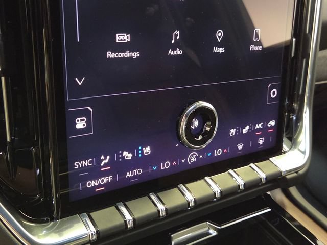 New 2026 GMC Yukon Denali w/ Denali Reserve Package AWD/4WD image 25