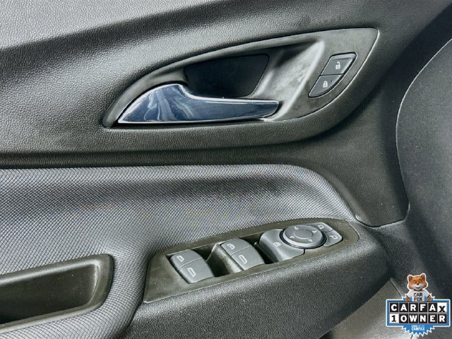 Used 2023 Chevrolet Equinox RS AWD/4WD image 19