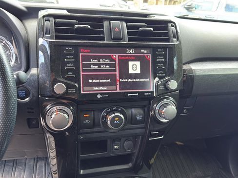 Used 2023 Toyota 4Runner TRD Off-Road Premium w/ Moonroof Package AWD/4WD image 14