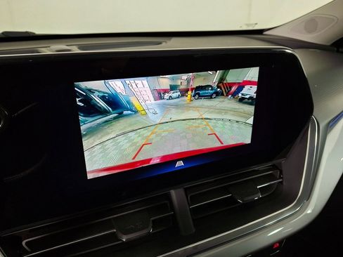 Used 2024 Chevrolet Trax LT w/ Driver Confidence Package image 24