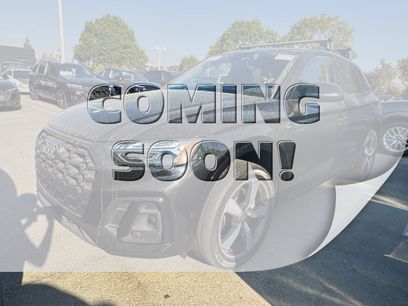Used 2023 Audi Q5 2.0T Prestige w/ Prestige Package