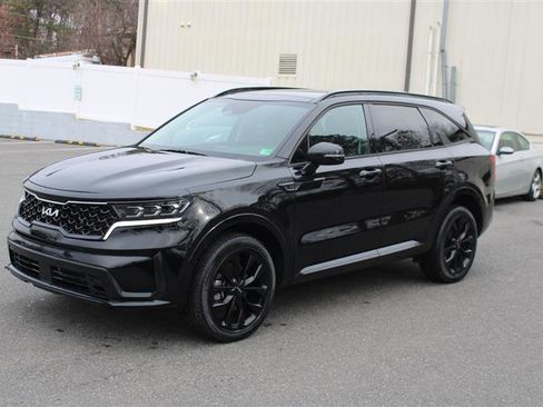Used 2023 Kia Sorento SX image 4