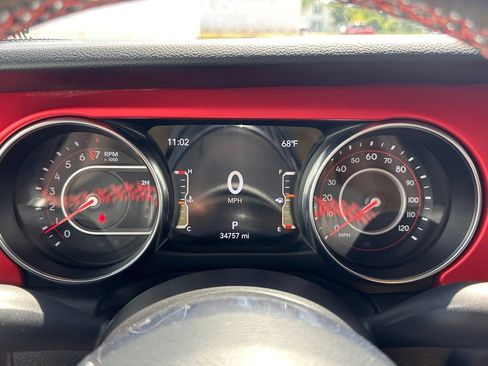 Used 2022 Jeep Gladiator Rubicon w/ LED Lighting Group AWD/4WD image 29