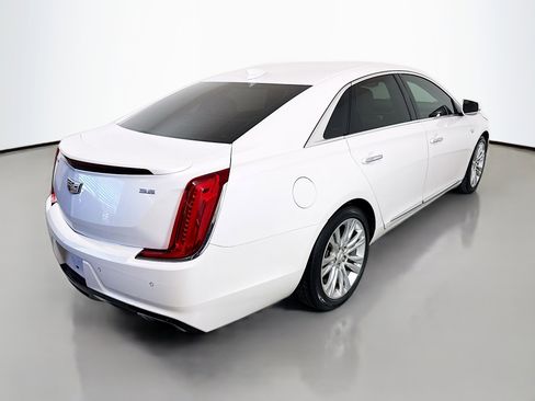 Used 2019 Cadillac XTS Luxury image 7
