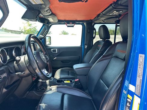 Used 2020 Jeep Gladiator Mojave w/ Dual Top Group AWD/4WD image 10