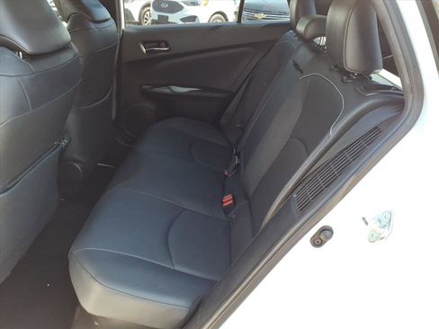 Used 2021 Toyota Prius Prime Limited image 15