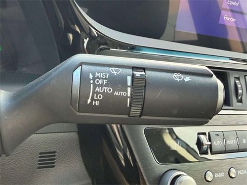 Certified 2023 Lexus ES 350 w/ Premium Package image 28