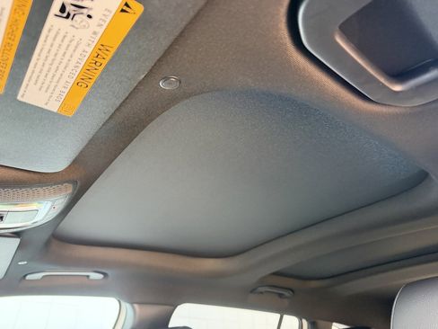 New 2026 Mercedes-Benz GLB 250 4MATIC image 21