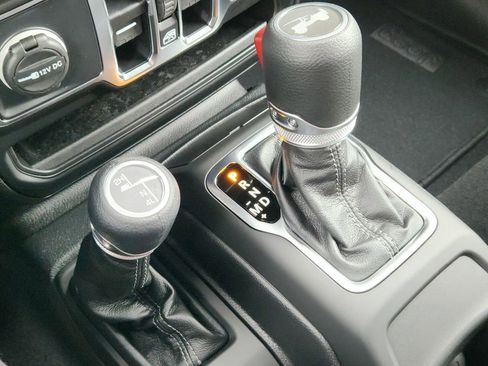 New 2025 Jeep Wrangler Unlimited Sport AWD/4WD image 19