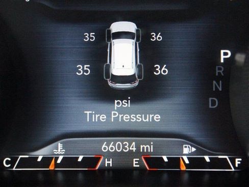 Used 2023 Jeep Cherokee Altitude Lux image 4