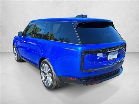 New 2025 Land Rover Range Rover SE image 7