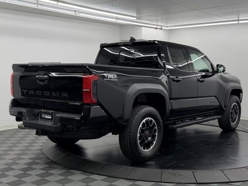 New 2025 Toyota Tacoma TRD Off-Road image 5