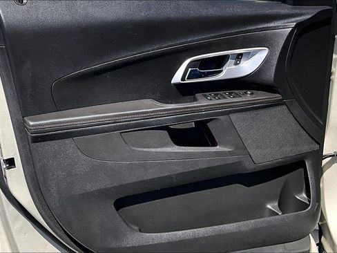 Used 2015 Chevrolet Equinox LT FWD image 16