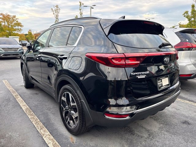 Certified 2022 Kia Sportage EX FWD image 2