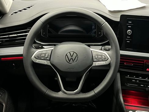 New 2026 Volkswagen Jetta SEL image 9