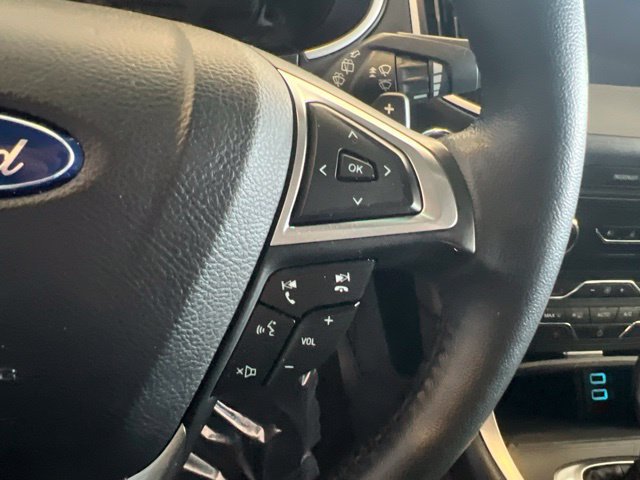 Used 2017 Ford Edge SEL w/ Equipment Group 201A FWD image 24