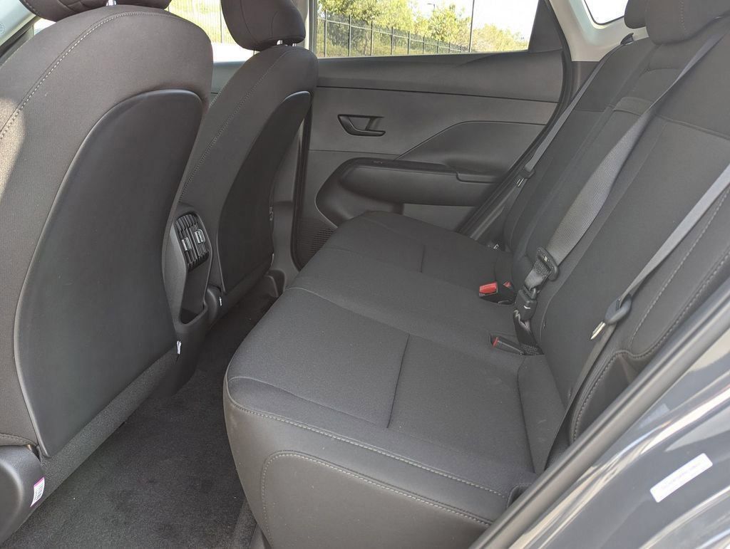 New 2025 Hyundai Kona SEL FWD image 27