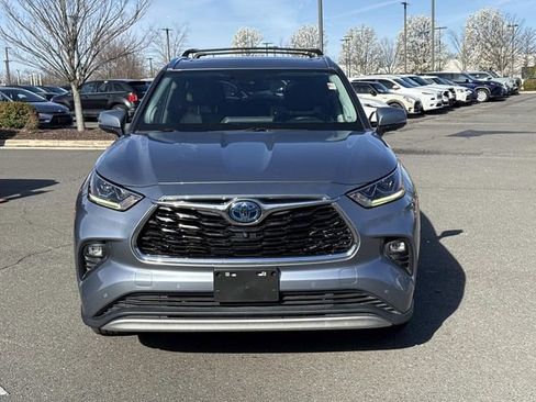 Used 2021 Toyota Highlander Platinum image 6