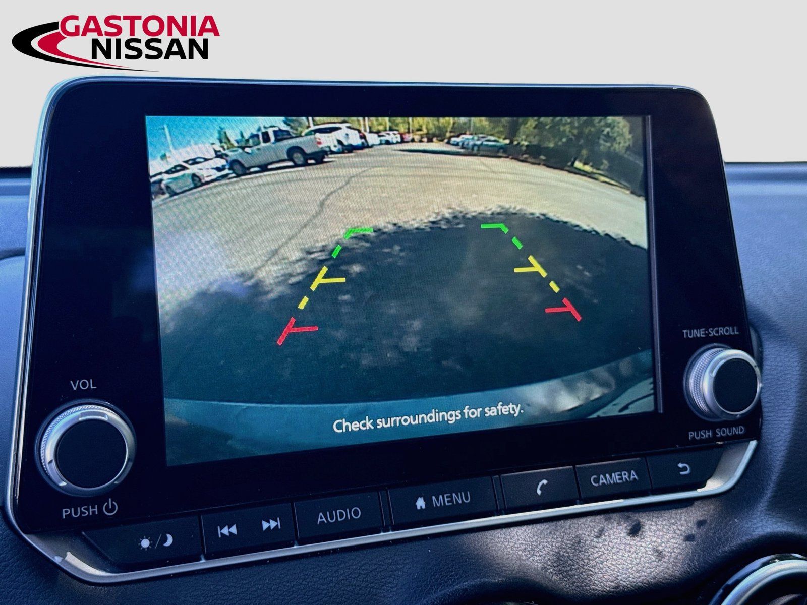 Used 2024 Nissan Sentra SV FWD image 17