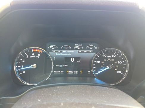 Used 2017 Ford F250 King Ranch w/ King Ranch Ultimate Package image 5