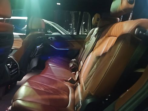 Used 2019 BMW X7 xDrive40i w/ Premium Package image 5