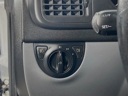 Used 2004 Saab 9-3 Aero image 11