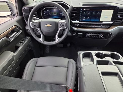 New 2026 Chevrolet Silverado 1500 LT w/ Safety Package RWD image 17