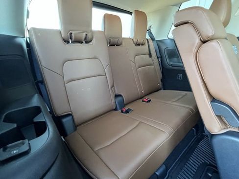 Certified 2023 Nissan Pathfinder Platinum w/ Cargo Package image 26