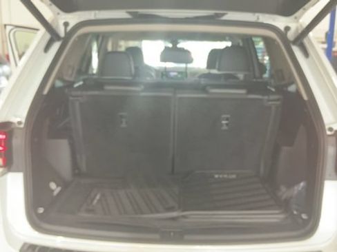 Certified 2026 Volkswagen Atlas SEL Premium R-Line AWD/4WD image 25
