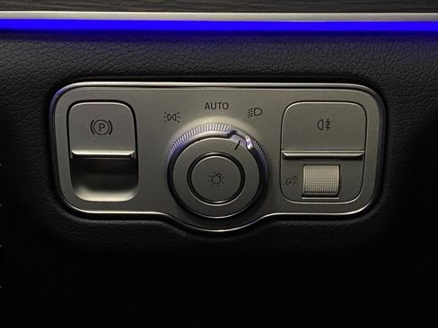 Certified 2026 Mercedes-Benz GLE 350 4MATIC image 51