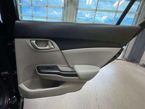 Used 2014 Honda Civic LX image 21