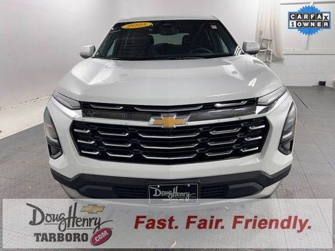 Certified 2025 Chevrolet Equinox LT image 2