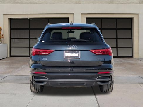 Used 2025 Audi Q3 2.0T Premium w/ Convenience Package AWD/4WD image 5