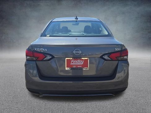 Used 2024 Nissan Versa SV FWD image 5