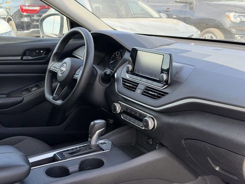 Used 2023 Nissan Altima 2.5 S image 26