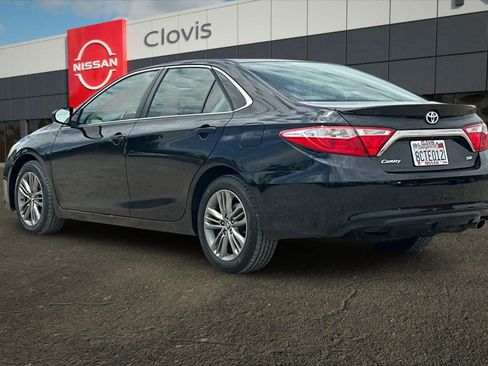 Used 2016 Toyota Camry SE FWD image 7