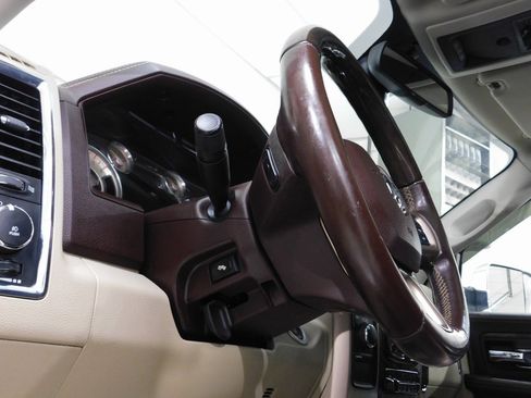 Used 2015 RAM 3500 Laramie Longhorn image 29