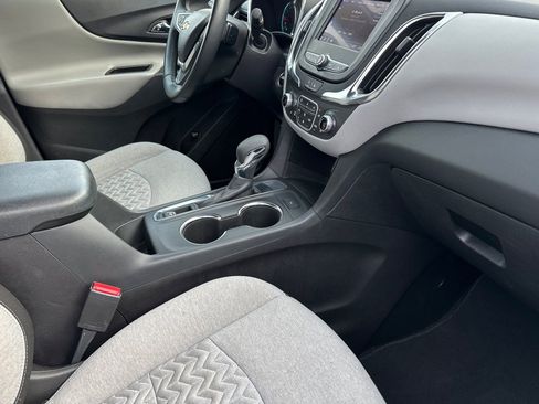 Certified 2024 Chevrolet Equinox LT image 17