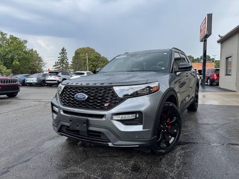 Used 2023 Ford Explorer ST w/ Technology Package AWD/4WD image 2